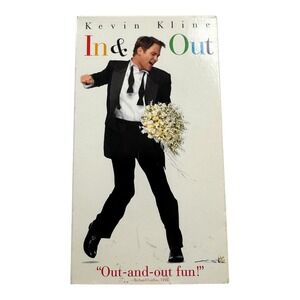 In & Out Kevin Kline VHS Blockbuster Video Movie 1997 PG 13 Comedy